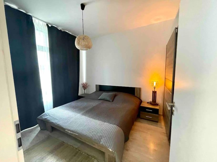 Amazing Large 2,5rooms With Terrace And Parking! Apartmán Bratislava