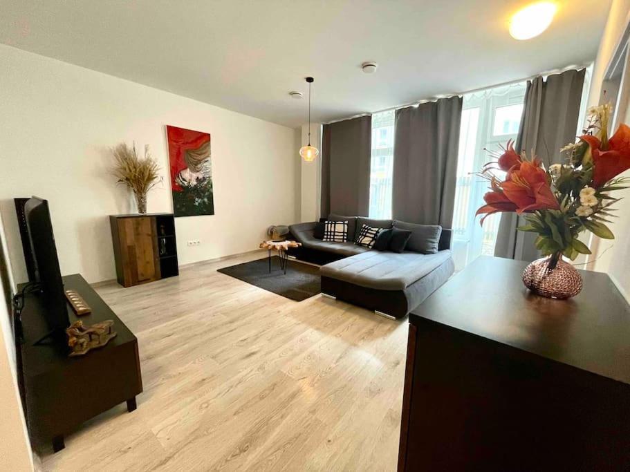 Apartmán Amazing Large 2,5rooms With Terrace And Parking! Bratislava